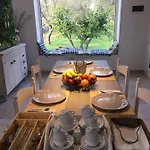 Bed & Breakfast Medali 4*