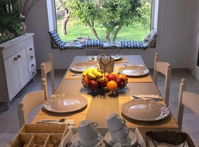 Bed & Breakfast Medali 4*