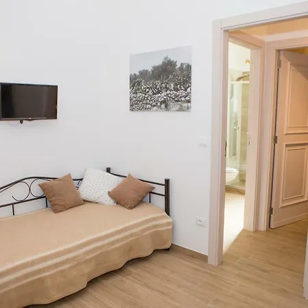 Medali Bed & Breakfast