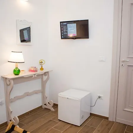 Bed & Breakfast Medali 4*